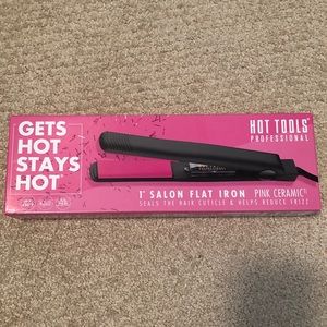 NEW Hot Tools 1” Flat Iron